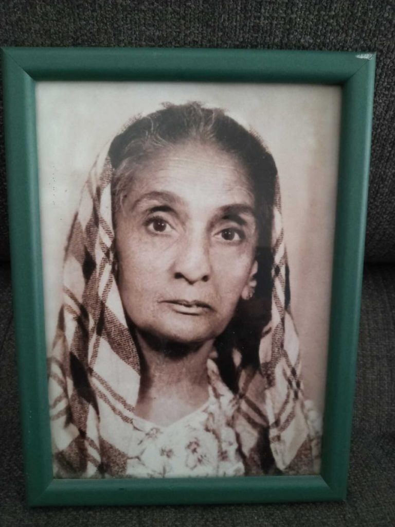 25ee3234-bd90-4d83-bdcb-fc0c6304c60f