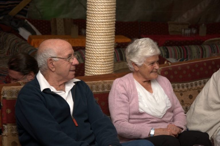 הורים בבת מצווה של הגר