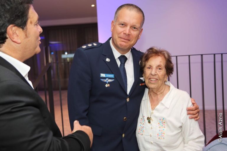 7b5c7ed1-e437-4a19-8304-abbf85a1813e